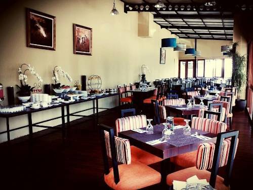 D'anaya Hotel